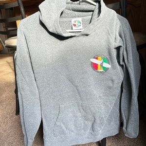 Moondoggies grey sweatshirt